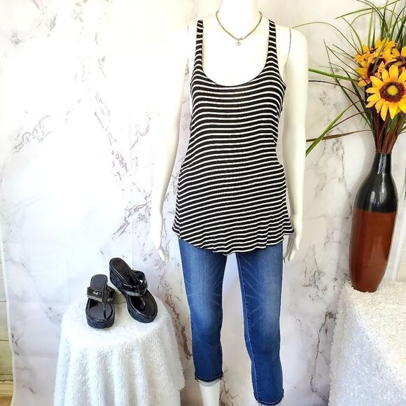Brandy Melville super soft made in Italy tank top - Picture 6 of 8